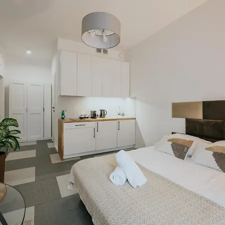 Stare Kasyno 3* Wrocław