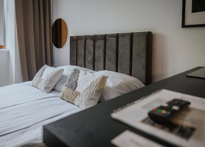 מלון Stare Kasyno 3*