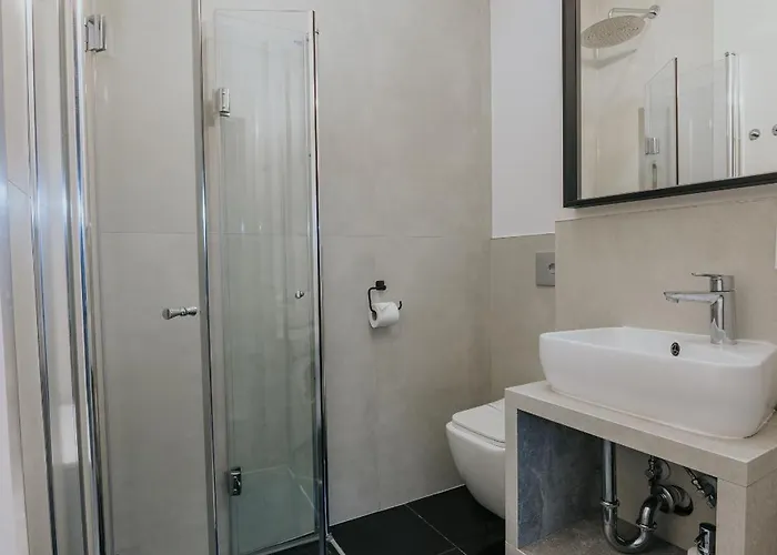 Stare Kasyno מלון 3*